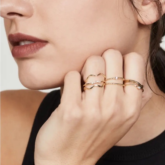 NEW! Jules Smith 14k Yellow Gold Plated Layered Stacking Ring Set - Picture 3 of 16